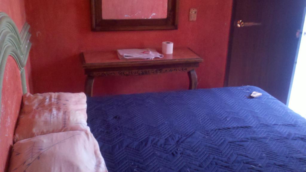 Hotel Casa De Huespedes Hidalgo Теуакан Номер фото